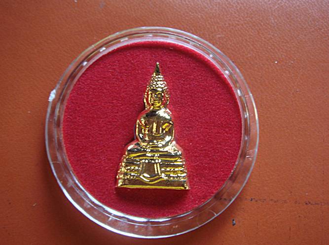 หลวงพ่อโสธร พร้อมตลับครับ