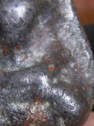 พระท่ากระดานน้อย กรุศาลเจ้า เนื้อตะกั่วสนิมแดง จ.ราชบุรี ปีกกว้าง พอสวย 