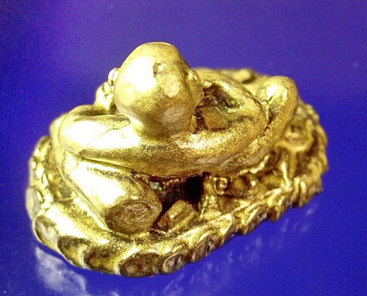 สี่หูห้าตา เฝ้าทรัพย์ รุ่น น้ำมันมนต์ ครูบาศรีวิไชย ปี 58 วัดพระพุทธบาทห้วยต้ม +++++ วัดใจ