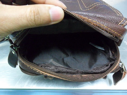 กระเป๋าหนังแท้เท่ห์ๆครับ