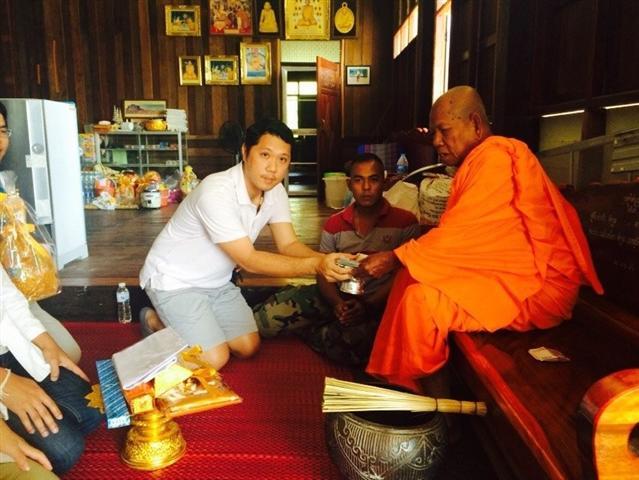 กริ่งเศรษฐีอรุโณ ๘๘ เหล็กน้ำพี้ครอบทองแดง หลวงปู่โฉม อรุโณ วัดอัมภาราม จ.บุรีรัมย์ หมาบเลข 106