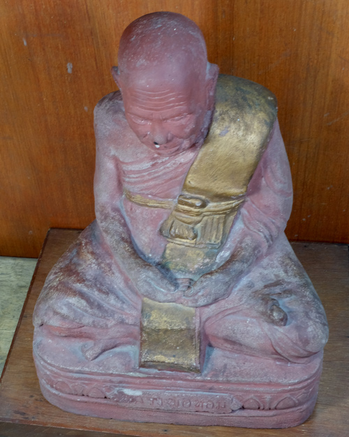 พระบูชา หลวงพ่อหอม วัดชากหมาก ระยอง เนื้อปูนปั้นลงสีฝุ่นทาทองบรอนด์ หน้าตัก9นิ้ว