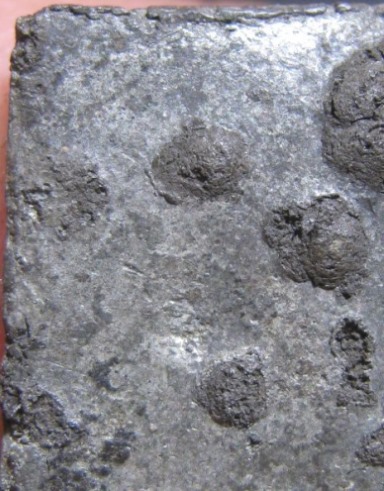 พระหัวใจกำแพงตัดสี่ เนื้อชินเงิน จ.สุโขทัย สภาพพอสวย