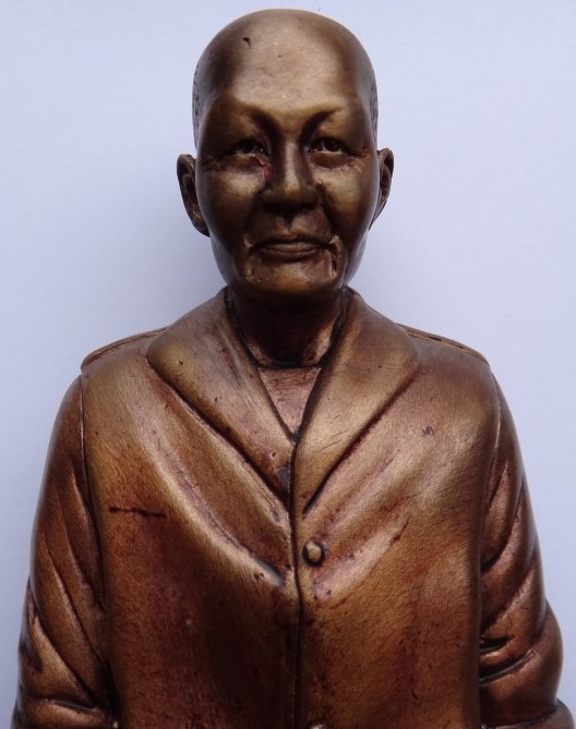 พระบูชาบรรจุของอธิษฐาน คุณแม่บุญเรือน โตงบุญเติม ครูบากฤษดา วัดสันพระเจ้าแดง เสก เลข50 เคาะเดียว1550