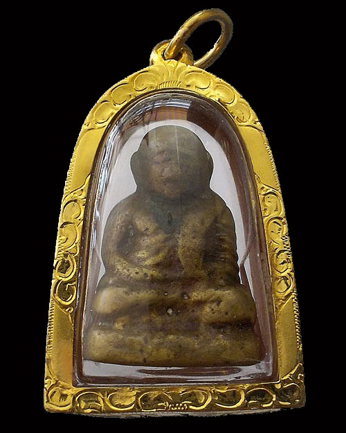 หลวงพ่อเงิน ปี 2456 พิมพ์ใหญ่ แขนบั้ง วัดห้วยเขน จ.พิจิตร เลี่ยมทอง