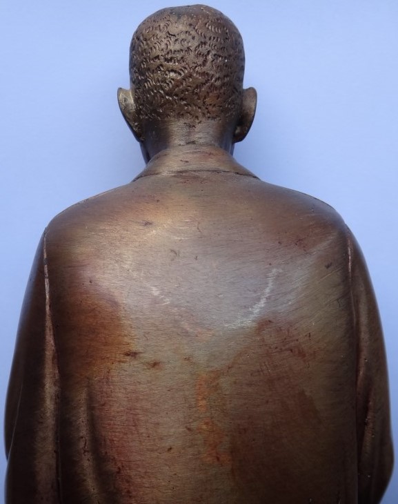 พระบูชาบรรจุของอธิษฐาน คุณแม่บุญเรือน โตงบุญเติม ครูบากฤษดา เสก เลข68 เคาะเดียวเบาๆแถมรูป