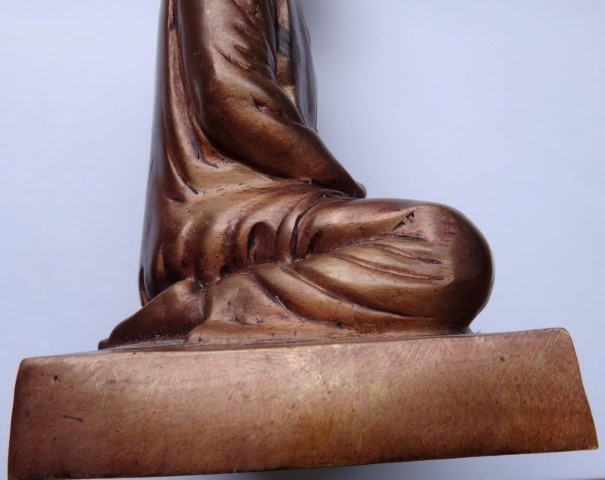 พระบูชาบรรจุของอธิษฐาน คุณแม่บุญเรือน ครูบากฤษดา วัดสันพระเจ้าแดงเสก เลข13 เคาะเดียว1350