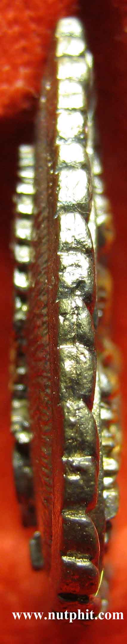 ลพ.โสธรเนื้อเงิน หลังประดิษฐาน พระปรมาภิไธยย่อ ภ.ป.ร. เดิม ๆ ยันกล่องแท้จากวัด*171