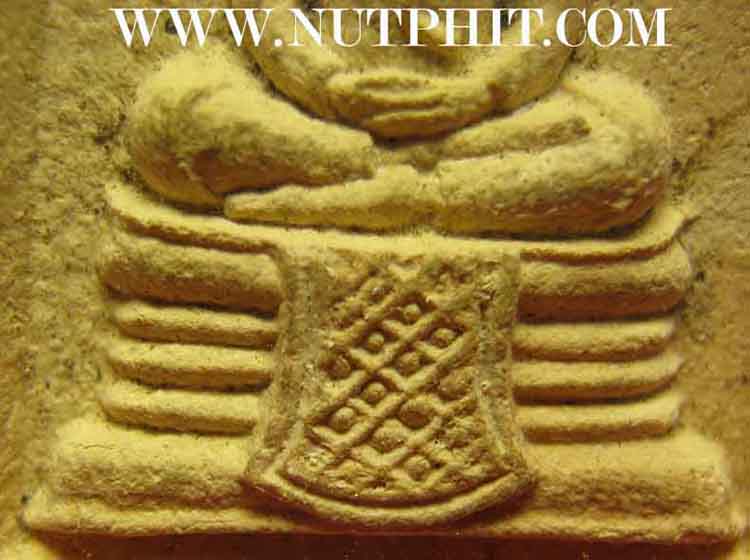 พระผง ลพ.โสธรรุ่นแรกพิมพ์ใหญ่ ๑๖ จุด ปี ๐๙+บัตรรับรองพระแท้*61