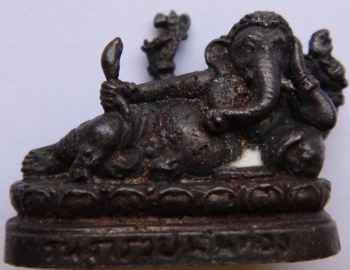 ชุดกรรมการ รุ่นร่ำรวยเงินทอง วัดพยาญาติ อยุธยา 5องค์ เคาะเดียวเบาๆๆ130