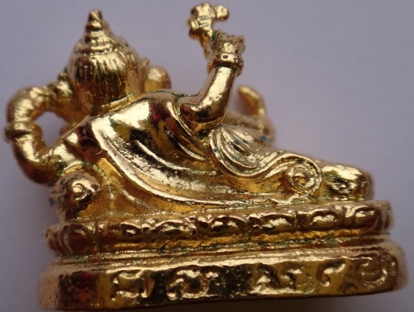 ชุดกรรมการ รุ่นร่ำรวยเงินทอง วัดพยาญาติ อยุธยา 5องค์ เคาะเดียวเบาๆๆ130