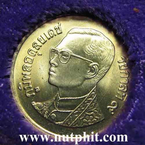 สมเด็จเงิน ลพ.เงิน วัดบางคลาน จ.พิจิตรสวยกริ๊บยันกล่อง+รับประกัน 3 สูงสุด(แท้-พอใจ-ราคา)*98