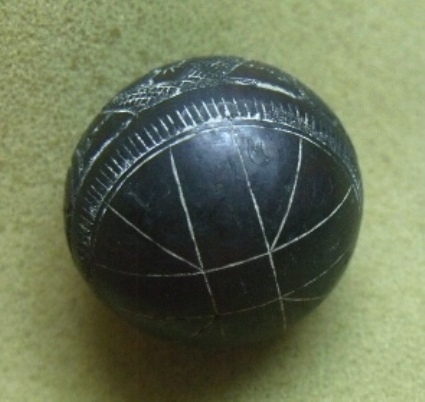 **วัดใจ**ราหูอมจันทร์แกะจากมะพร้าวตายพราย หลวงพ่อปิ่น วัดศรีษะทอง**สวยๆ หายาก เชิญชมครับ