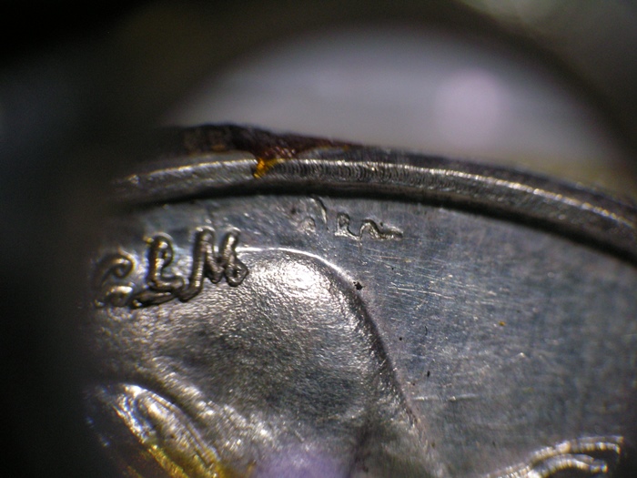 ขายเหมาหลวงปู่ทิมวัดพระขาวยกชุด 26ชิ้นราคาเบาๆเคาะเดีวยแดงครับ