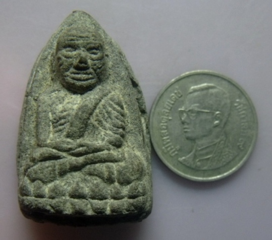 **วัดใจ**หลวงปู่ทวดเนื้อว่านหลังเจดีย์ กรรมการ ฝังตะกรุด 9 ดอก อาจารย์นอง วัดทรายขาว ปี ๒๕๓๕**สวยๆ