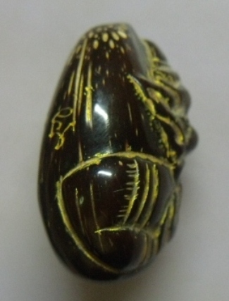 **วัดใจ**ราหูอมจันทร์แกะจากคตมะพร้าวตายพราย (คดซ้อนคด) มีจาร**สวยๆ เชิญชมครับ