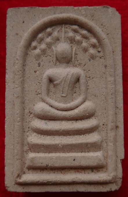 พระผงหลวงพ่อกวย ออกวัทับขี้เหล็กปี33 5องค์เคาะเดียว