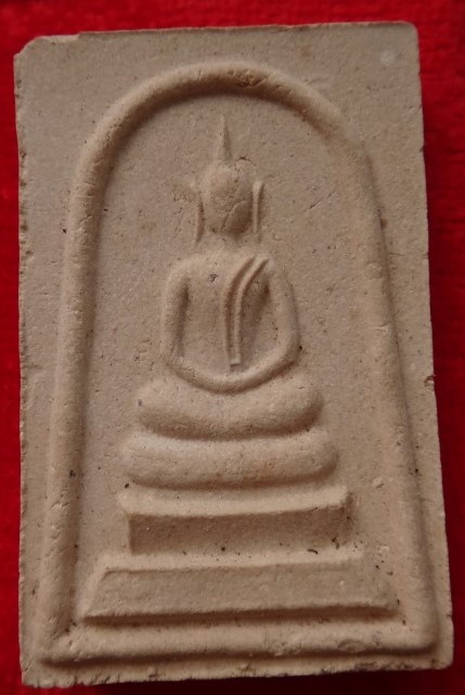 พระผงหลวงพ่อกวย ออกวัทับขี้เหล็กปี33 5องค์เคาะเดียว