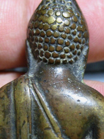 พระกริ่งประทานพร พิมพ์ใหญ่พิเศษ ปี2512 เนื้อทองผสม วัดวังกระ โจม จ.นครนายก มาพร้อมบัตรรับรอง