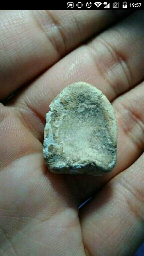 พระกรุวัดเงินคลองเตย พิมพ์พระคง