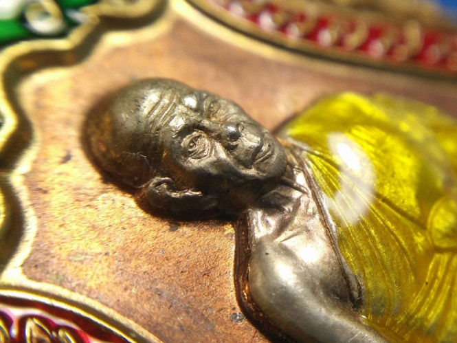 ***กำลังแรง*** เสมา 7 รอบ หลวงพ่อสิน นวะองค์เงินขอบองค์ทองลำอู่ 