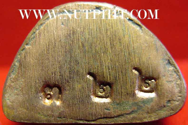 95*ล.ป.เสาร์ +ล.ป.มั่น พิธีพุทธาภิเษก ทรงพระกรุณาโปรดเกล้าฯ พระราชทานไฟพระฤกษ์จุดเทียนชัย