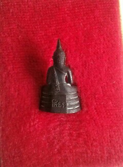 พระกริ่งมันปูหลวงพ่อโสธร ปี 30 พิมพ์ใหญ่ และพิมพ์เล็ก