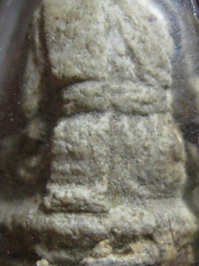 พระท่านเจ้าคุณนรฯ พิมพ์หลวงพ่อทวด ปี13 เนื้อผง วัดเทพศิรินทร์ กรุงเทพฯ มีเลี่ยมเงินพร้อมห้อย