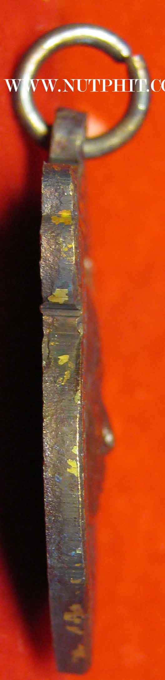 94*เหรียญชนะมาร หลวงพ่อเกษม เขมโก สำนักสุสานไตรลักษณ์ ลำปาง