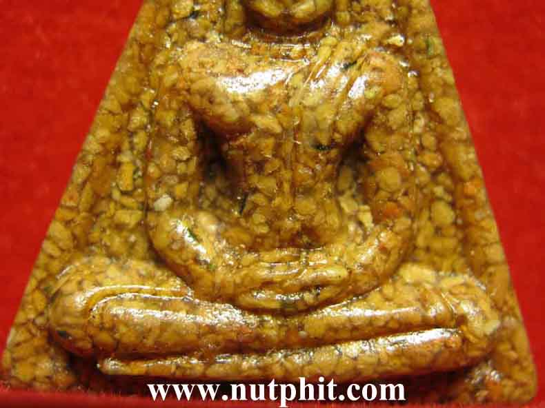 111*พระผงกระเบื้องหลังคาโบสถ์ หลวงพ่อโสธร วัดโสธรวราราม แปดริ้ว แท้ล้าน%