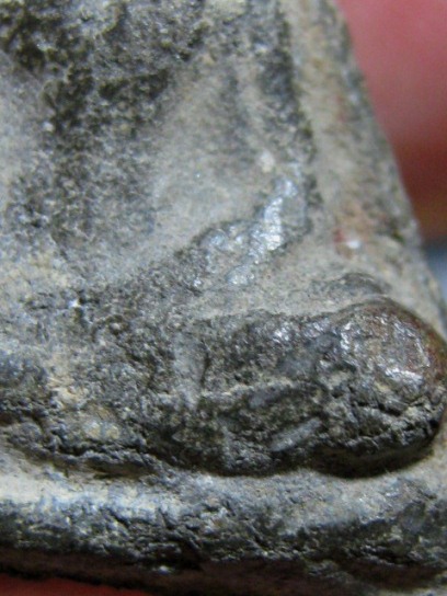 พระนางกำแพง เนื้อชินเงิน จ.กำแพงเพชร มาพร้อมบัตรรับรองความแท้