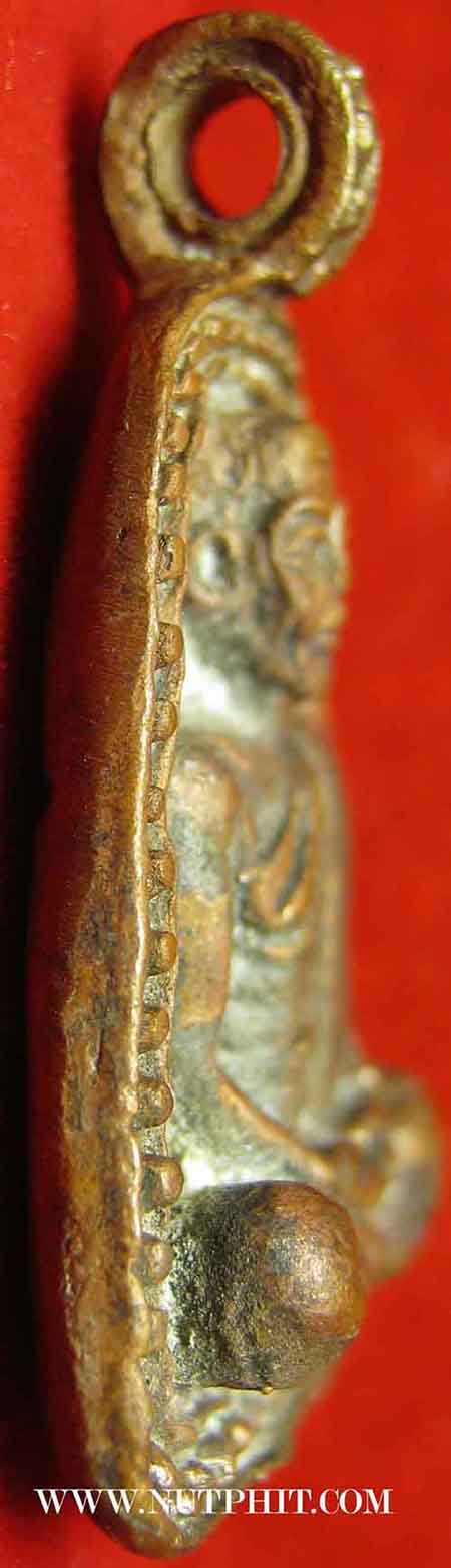 90*เหรียญหล่อโบราณหลวงพ่อไป๋ ญาณผโล ปี 14 วัดหลวงพ่อเพชร พิจิตร