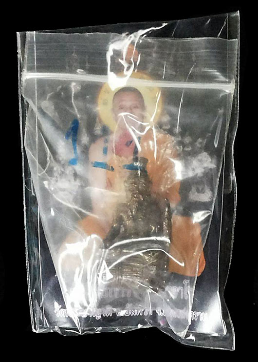 รูปหล่อฤาษีนั่งกลอง พระอธิการใจ วัดพระยาญาติ จ.สมุทรสงคราม ปี2552 เนื้อสำริด หมายเลข 111