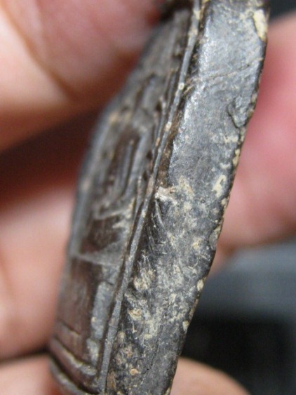 พระซุ้มเถาวัลย์ กรุวัดชนะสงคราม เนื้อดิน กรุงเทพฯ สภาพดี ดูง่าย