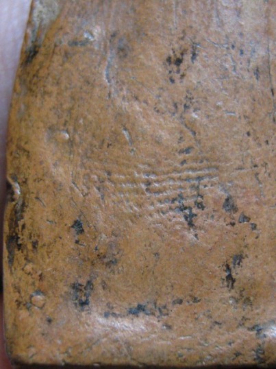 พระสรรค์นั่ง พิมพ์ใหญ่ เนื้อดิน จ.ชัยนาท สภาพพอสวย