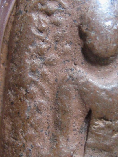 พระเปิม เนื้อดิน กรุวัดคู้ยาง จ.กำแพงเพชร อยู่ในเลี่ยม สภาพพอใช้