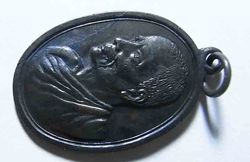 350 บาท เหรียญหลวงปู่จันทร์ วัดท่าเกวียน เนื้อทองแดง ปี 2514 บล็อค 4 ขีด หลวงปู่ทิม วัดละหารไร่ ปลุก