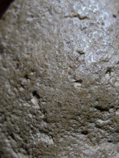 พระเม็ดน้อยหน่า เนื้อดิน จ.สุโขทัย สภาพพอสวย รับประกันความแท้ตลอดไป