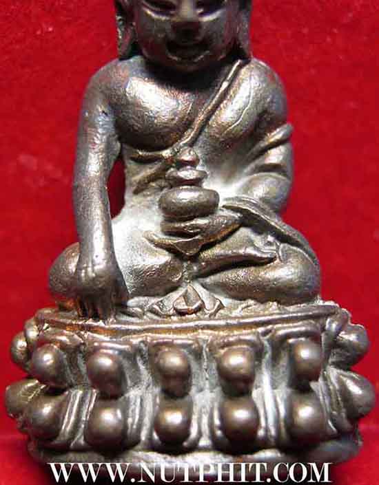 ครบชุดยันกล่อง พระกริ่ง หลวงปู่คร่ำ วัดวังหว้า ระยอง*146