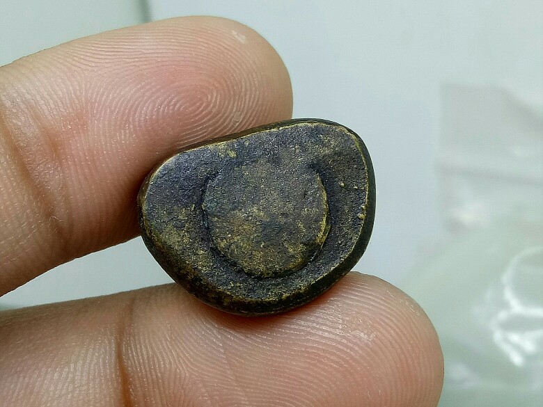 รูปหล่อหลวงพ่อเงิน พิมพ์นิยมบี