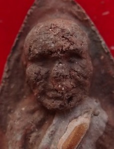 หลวงปู่ทวด พระอาจารย์ประสูติ วัดในเตา 3ชุด(1ชุดมี5องค์) เคาะ เดียว