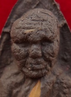 หลวงปู่ทวด พระอาจารย์ประสูติ วัดในเตา 3ชุด(1ชุดมี5องค์) เคาะ เดียว