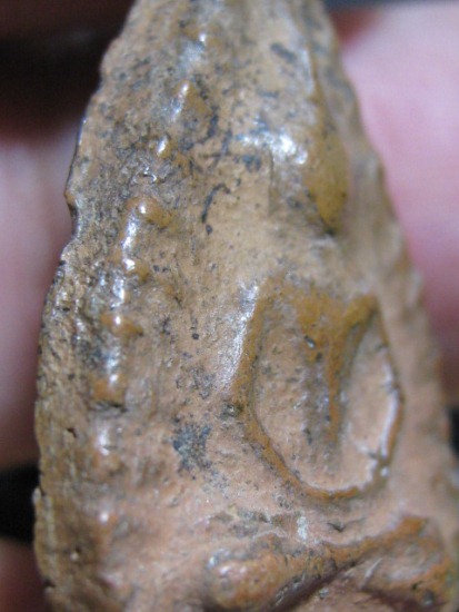 พระกลีบบัว เนื้อดิน กรุวัดลิงขบ(บวรมงคล) กรุงเทพฯ  