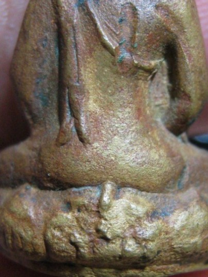 พระกริ่งรักษาดินแดน ปี2513 เนื้อทองเหลือง จ.กรุงเทพฯ ท่านเจ้าคุณนรฯ ปลุกเสก