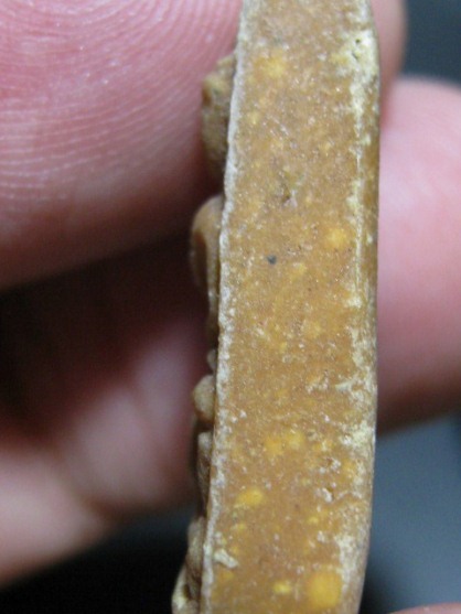 พระนางพญาสมาธิ พิมพ์นิยมฐานสูง ปี2516 เนื้อผง วัดบ่อวิน จ.ชลบุรี หลวงปู่ทิม ปลุกเสก มาพร้อมบัตรรับรอ