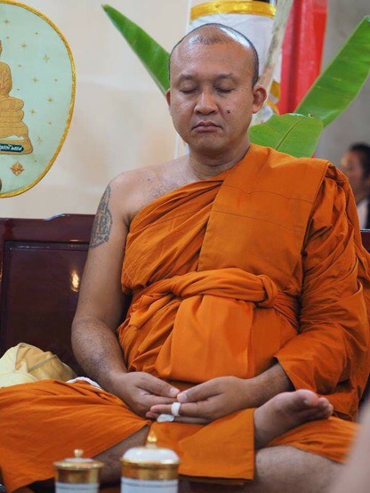 พระบูชา อาแปะ โง้วกิมโคย รุ่นฟ้าประทานพร ขนาด 5 นิ้ว พร้อมกรอบครอบ พิธีดี พิธีใหญ่ เคาะเดียวแดง