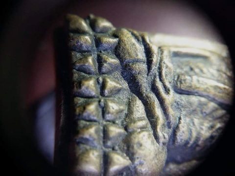 * วัดใจ  หลวงปู่ทวด เตารีด 05 วัดช้างไห้ เนื้อเหลือง