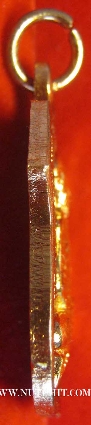 *เหรียญอาร์มนะหน้าทอง หลวงพ่อเกษม เขมโก สุสานไตรลักษณ์ลำปาง*151