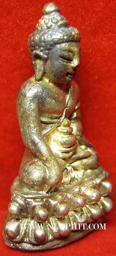 พระกริ่งเนื้อเงินแท้ ลป.คร่ำ วัดวังหว้า พ.ศ.๒๕๓๗ หมายเลข ๔๑๒๓ กล่องเดิม*192