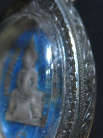 เหรียญหลวงพ่อโสธร ปี2511 เนื้อเงิน วัดโสธรฯ จ.ฉะเชิงเทรา มีเลี่ยมเงินพร้อมห้อย